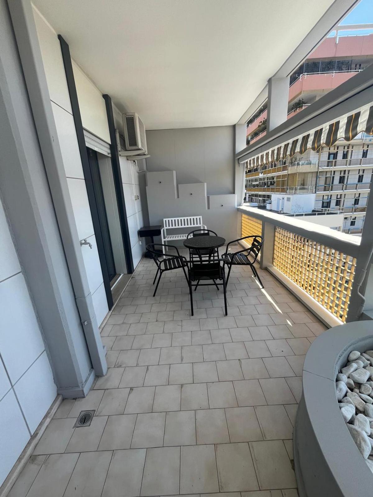 Margo Apartment Бари Экстерьер фото