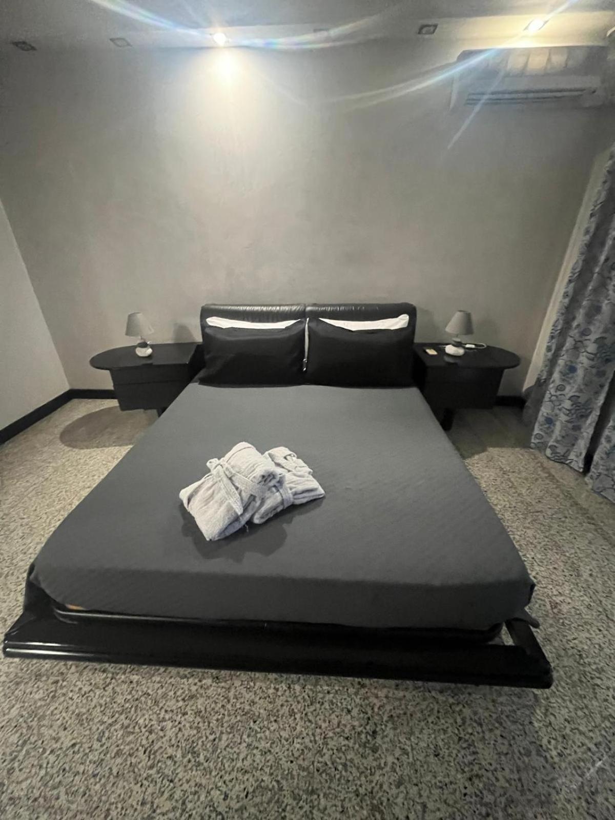 Margo Apartment Бари Экстерьер фото